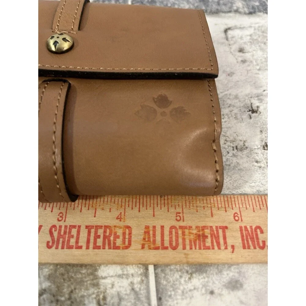 Patricia Nash Olmetta Leather Wallet Bifold Buckskin Color